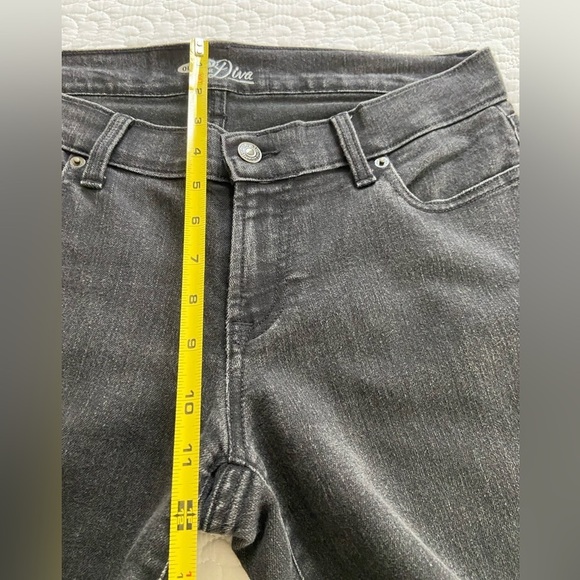 Old Navy Black Diva Skinny Jeans - Picture 7 of 9